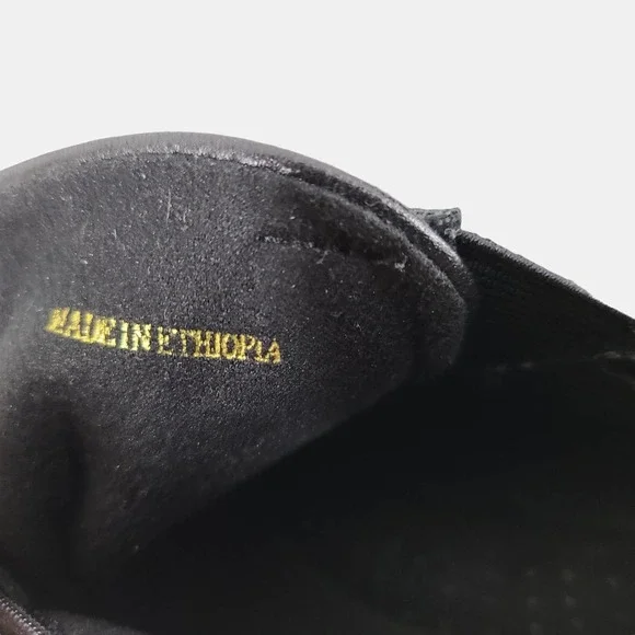 Vaneli Sport Front Zip Sneaker Nubuck Reptile Leather Comfort Shoes Black 9 - Picture 8 of 9